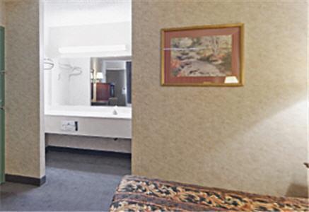 America'S Best Value Inn & Suites - Memphis/Graceland Habitación foto