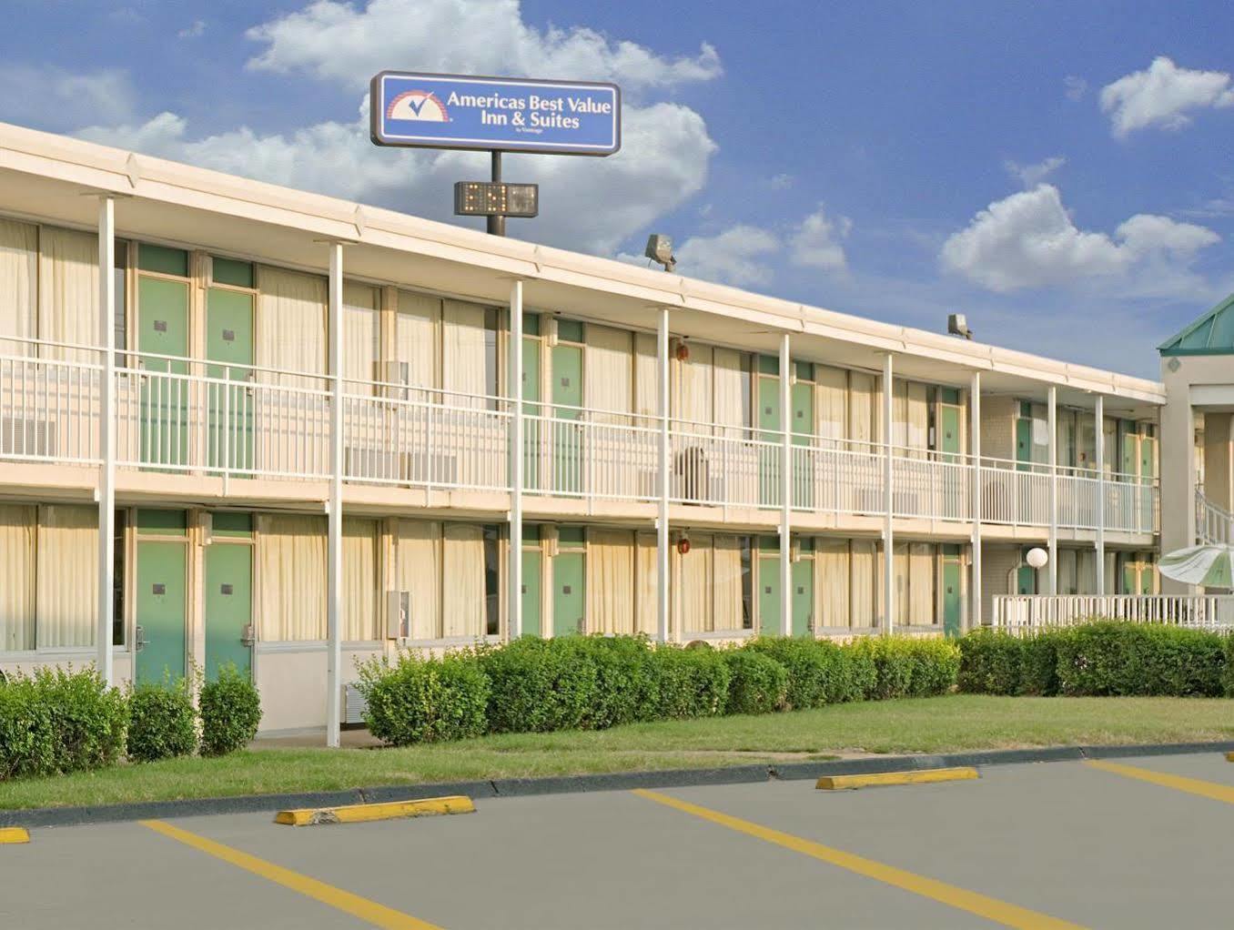 America'S Best Value Inn & Suites - Memphis/Graceland Exterior foto